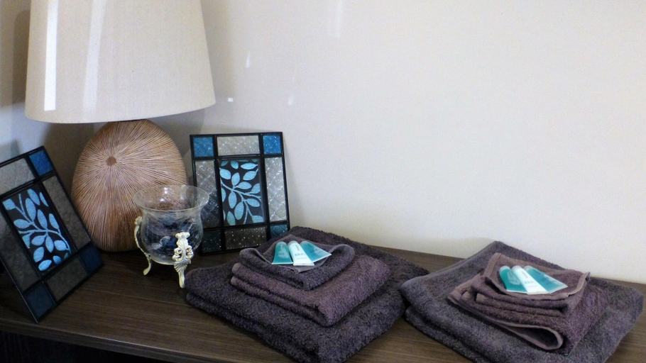 Bedroom 3, Bridgetown Valley Lodge, Bridgetown-Greenbushes