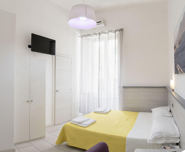 Bedroom 3, B&B Solimena, Napoli