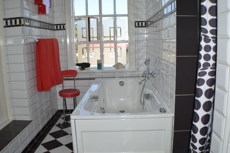 Bathroom 4, FE Gisting, Akureyri