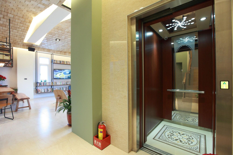 Public Area 3, Leveeside House, Hualien