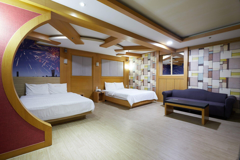 Bedroom 2, Hotel Head-One, Yangju