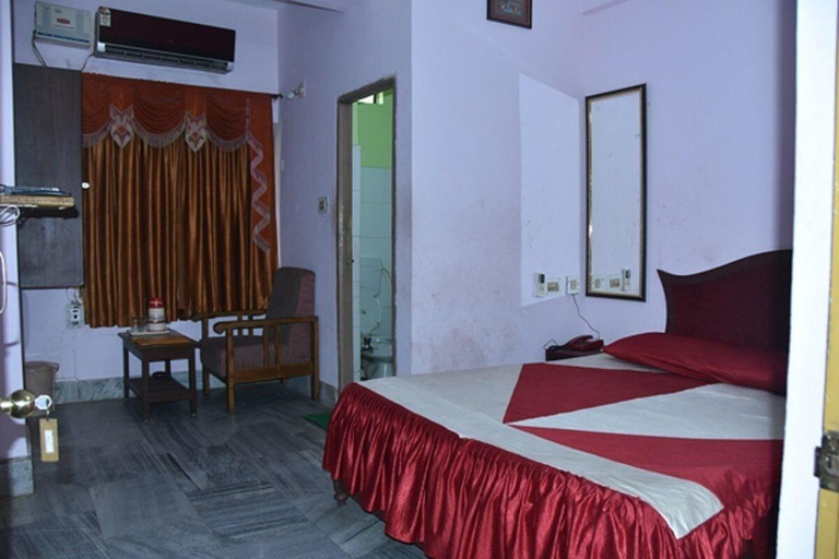 Bedroom 3, Hotel Sambit Palace, Khordha