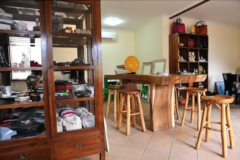 Public Area 4, Mymering Guest House, Eden