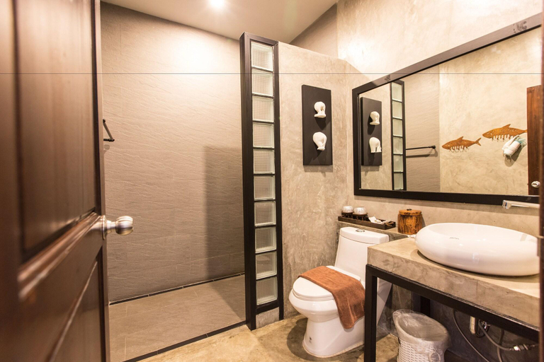 Bathroom 5, Sannot Riverside Boutique Hotel, Muang Chiang Mai