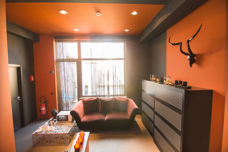 Public Area 3, Hotel Moon, Oost-Vlaanderen