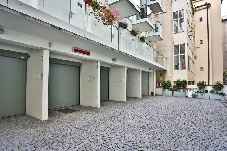 Public Area 2, James Hotel & Apartments, Praha 1