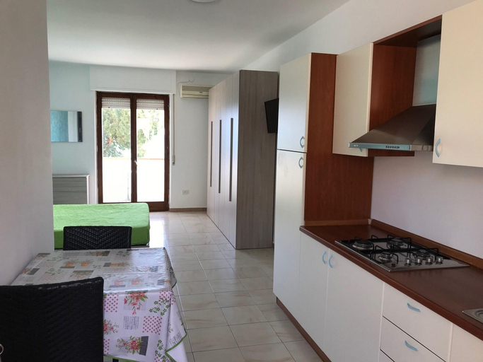 Bedroom 3, Pescasubacquea, Crotone