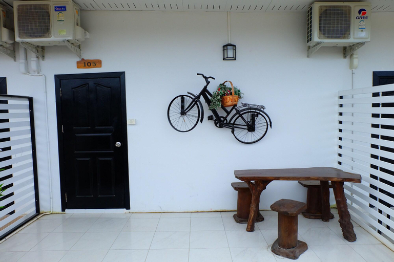 Public Area, Yenta Resort, Muang Chumphon