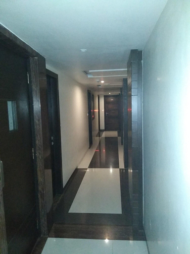 Public Area 3, Hotel Restinn, Surat