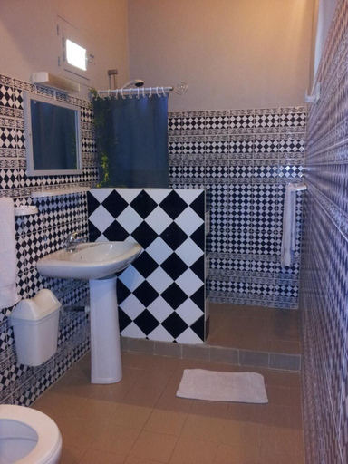 Bathroom 4, Fana Hotel, Dakar