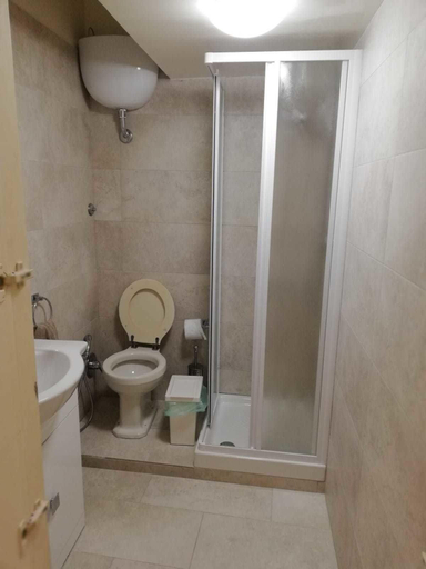 Bathroom 3, Vetrina Suite, Roma
