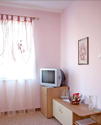 Bedroom 3, Hotel Balkan, Gabrovo