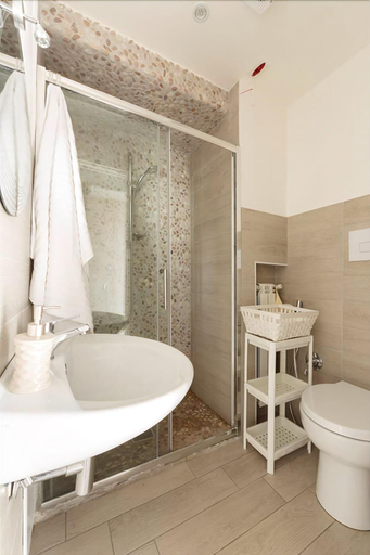 Bathroom 5, B&B Rosaroll, Napoli