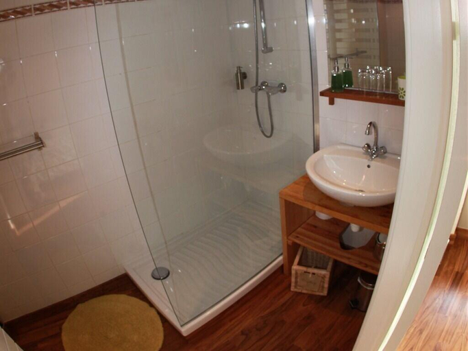 Bathroom 3, The Frogs House, Alpes-Maritimes