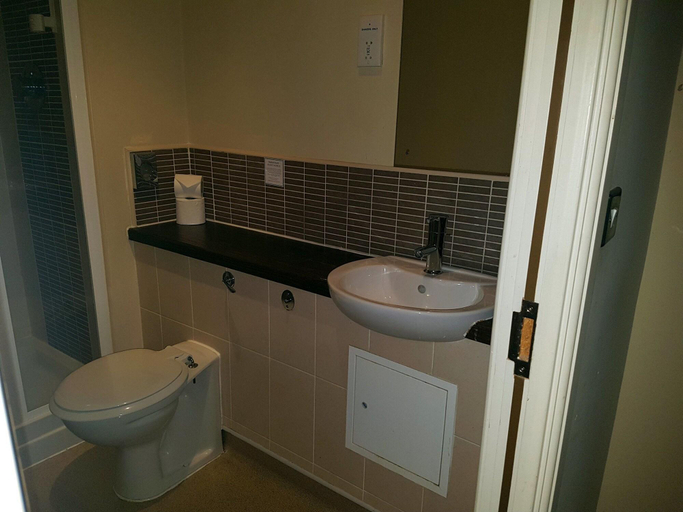 Bathroom 5, The Queensberry Hotel, Dumfries and Galloway