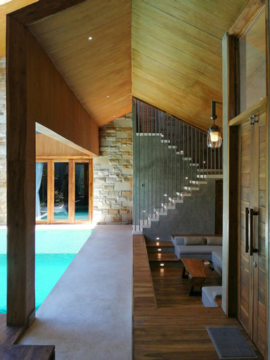 Public Area 4, Batatu Villas, Lombok
