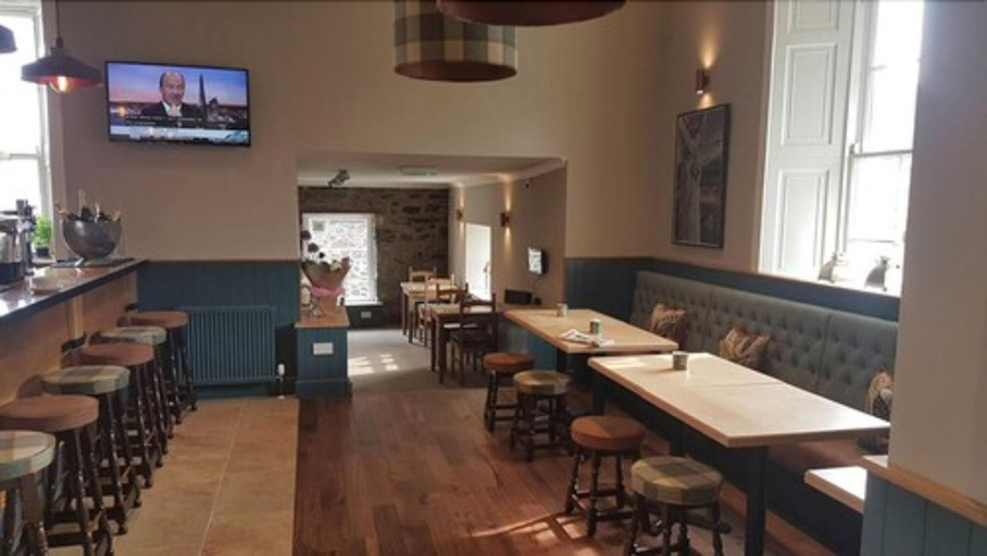Food & Drinks 5, Allan Park Hotel, Stirling