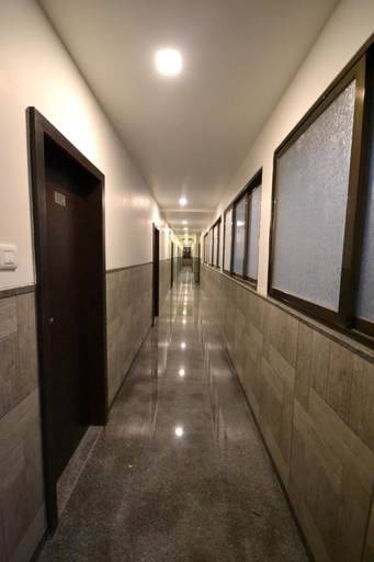 Public Area 2, Hotel Dhantara, Ahmadnagar