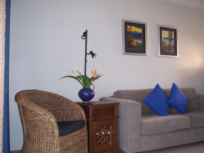 Public Area 2, Snells Beach Motel, Rodney