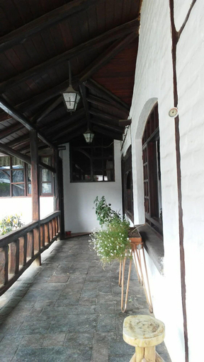 Bedroom, The Bridge To Ecuador, Quito