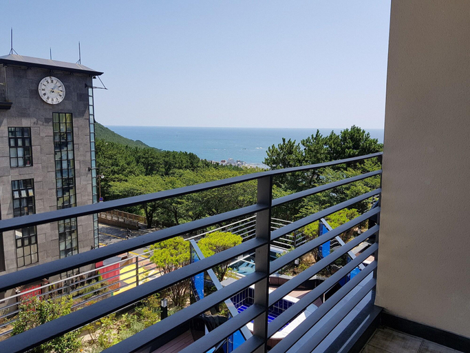 Bedroom 3, Suntree Hotel, Haeundae