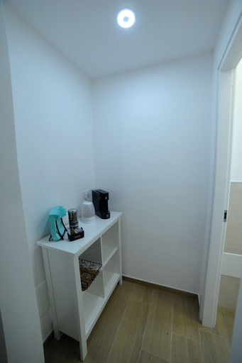 Bathroom 4, B&b 20.09, Brindisi