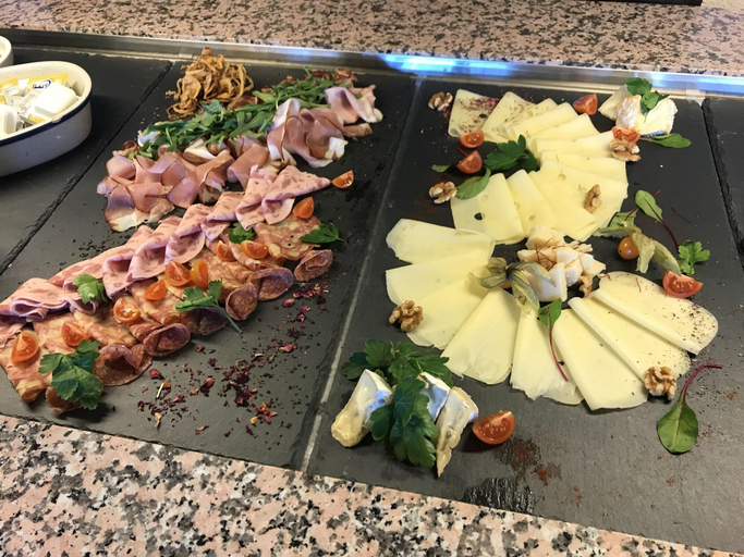 Food & Drinks 5, Daxlueg Die Einkehr Am Heuberg, Salzburg Umgebung