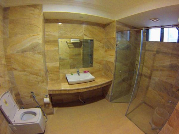 Bathroom 4, Hotel Anurag Katra, Reasi