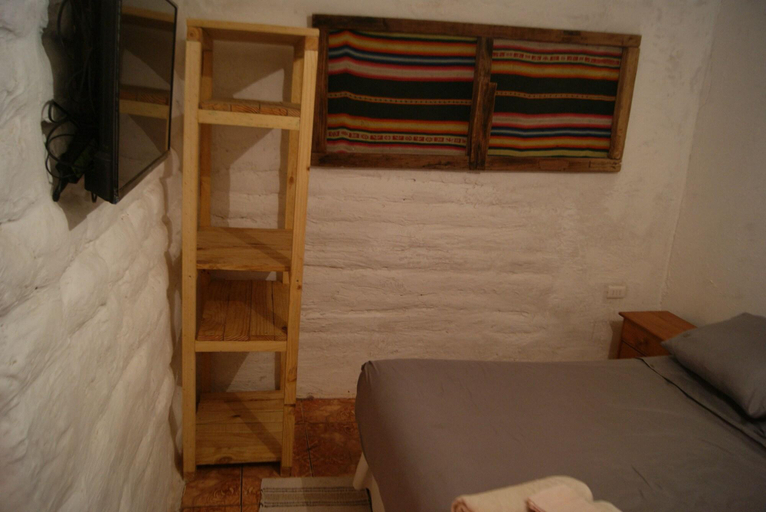 Bedroom 4, Hostal NATIVO, El Loa