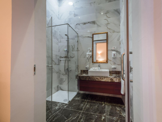 Bathroom 4, 1920s Boutique Hotel and Restaurants, Heliopolis
