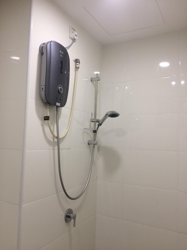Bathroom 3, Lawang Suite Standard Roomstay, Shah Alam