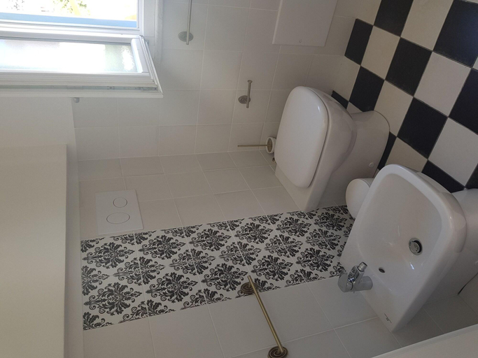 Bathroom 5, Poggiamico Guest House, Trapani