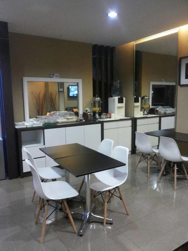 Public Area 3, Radiant Hotel, Manjung