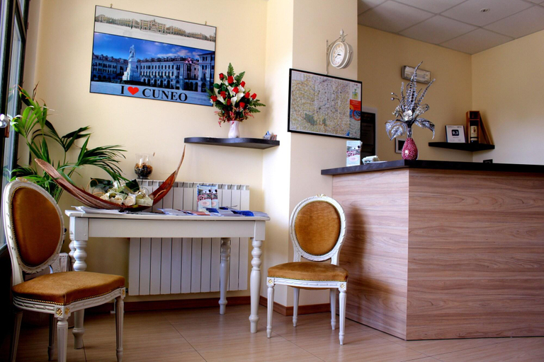 Public Area 2, Eremes Rooms & Apartments, Cuneo