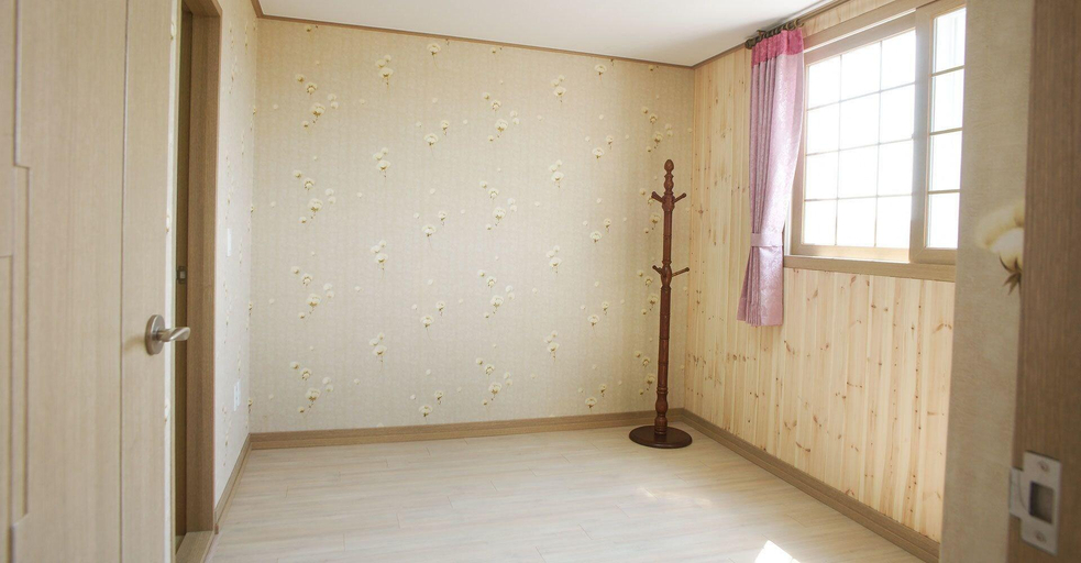 Bathroom 4, Lapaloma Pension, Jeju