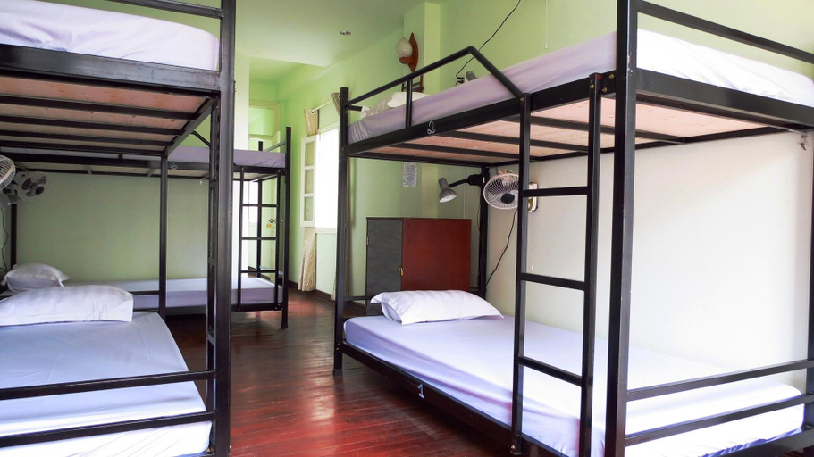 Bedroom 4, Hanoi Massive Hostel, Hoàn Kiếm
