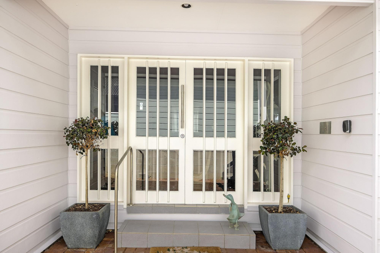 Exterior & Views 2, Valley View Bed & Breakfast, Lake Macquarie  - North