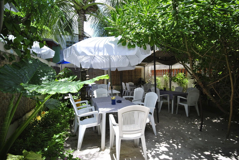 Public Area, Olhumathi View Inn, North Ari Atoll