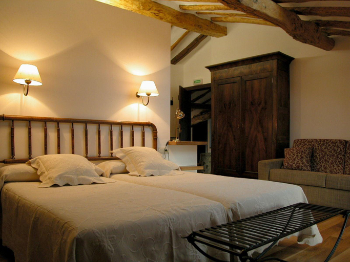 Bedroom 3, Casa Baquedano, Navarra