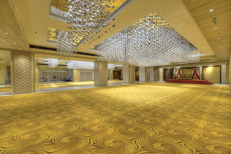 Public Area 3, Hotel Delite Grand, Faridabad
