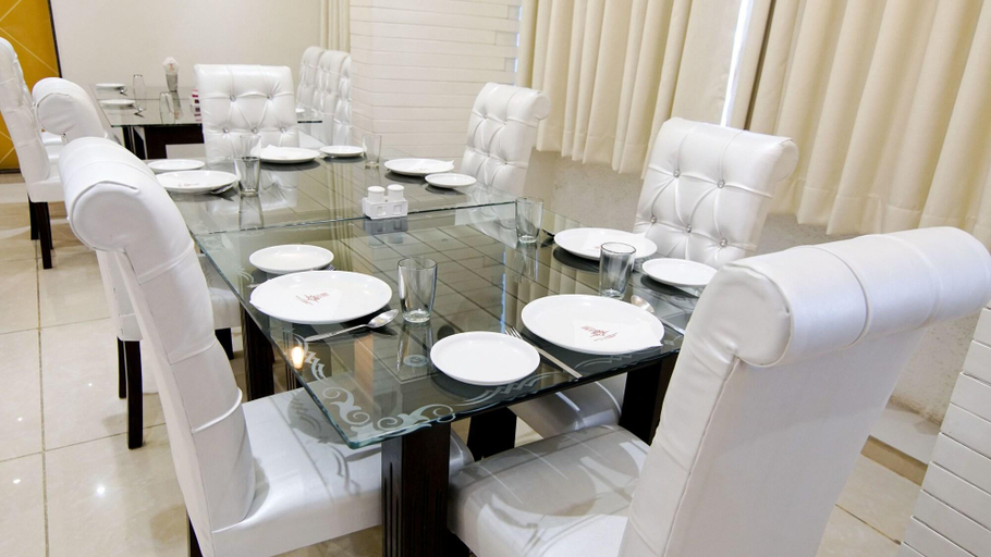 Public Area 3, Hotel Amrta, Nagpur