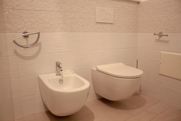 Bathroom 5, B&B Giu&Gio, Sassari