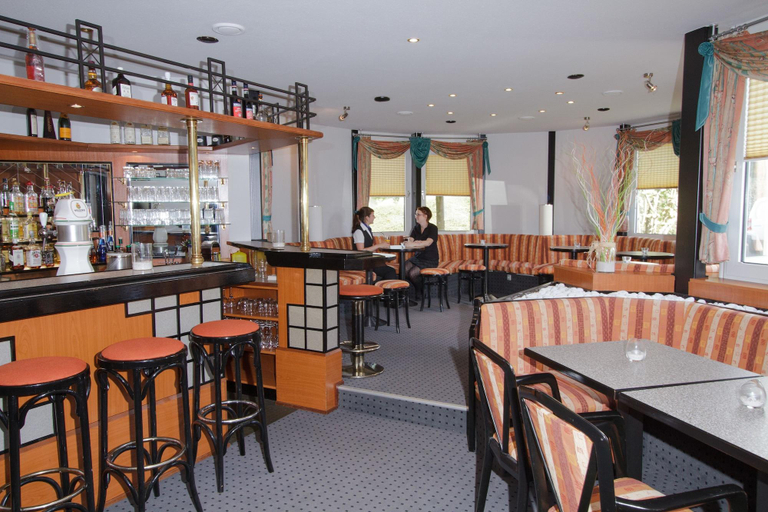 Food & Drinks 5, Trans World Hotel Auefeld, Göttingen