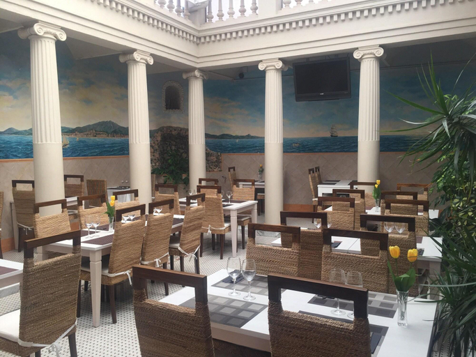 Food & Drinks 5, Hotel Llar De Capitans, Barcelona