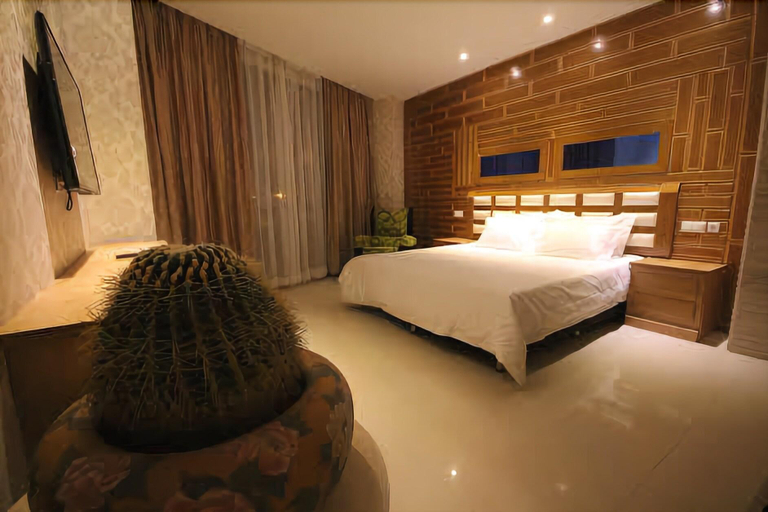 Sport & Beauty 5, Hotel Menoir Dorsett, Madrid