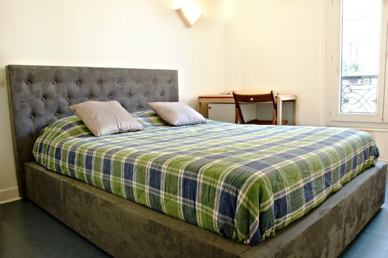 Bedroom 2, Hôtel Luxor, Hauts-de-Seine