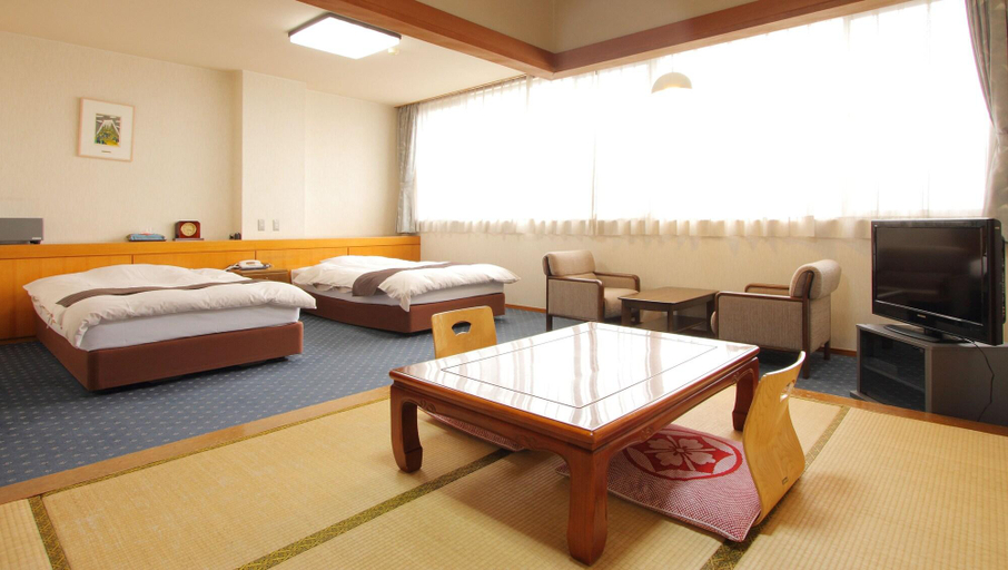 Bedroom 2, Kasugai View Hotel, Fuefuki