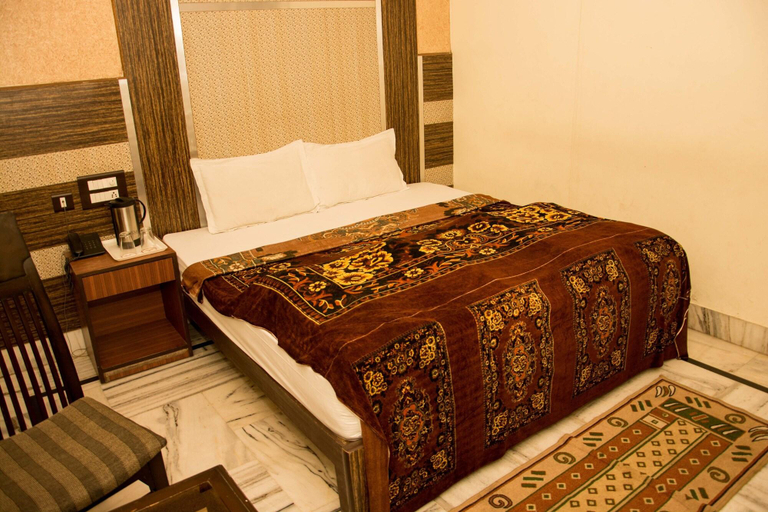 Bedroom 3, Hotel Wall City, Delhi