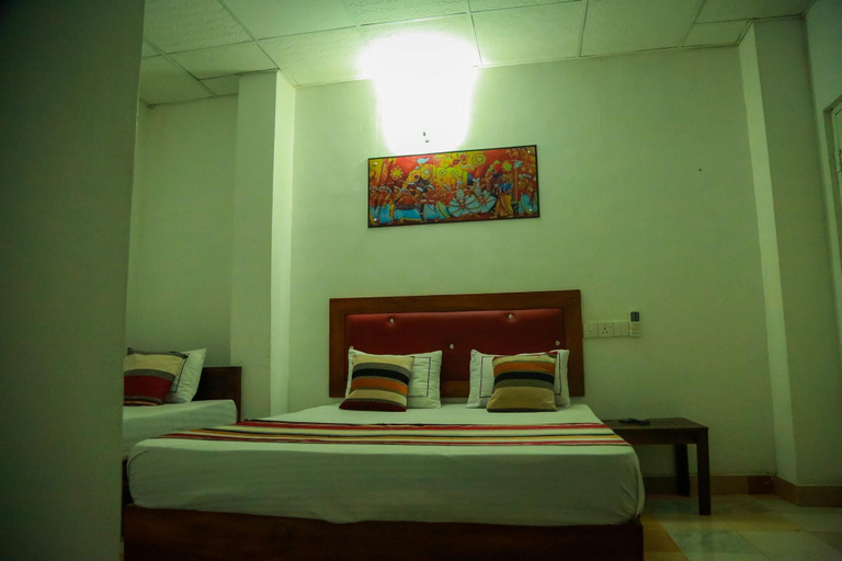 Bedroom 3, Hotel Moonstone, N. Palatha Central