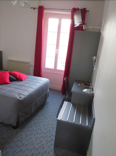 Bedroom 3, Hotel de Cleves, Nièvre